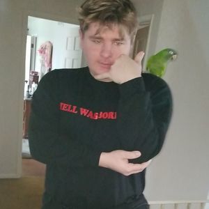 Meet your Posher, Nicholas